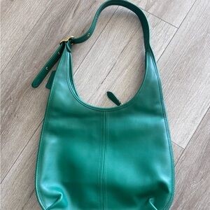 Vintage Coach Kelly Green Leather Shoulder Bag
